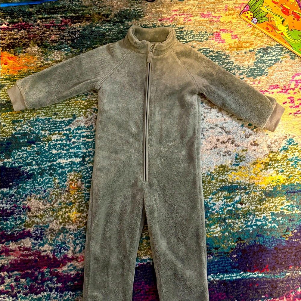 ⭐️5/25! Cozy Green One Piece Jumpsuit